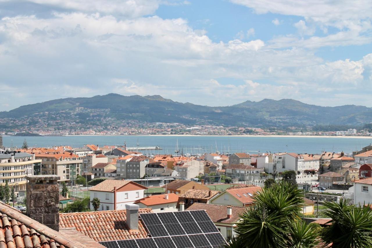 Altos De * Baiona